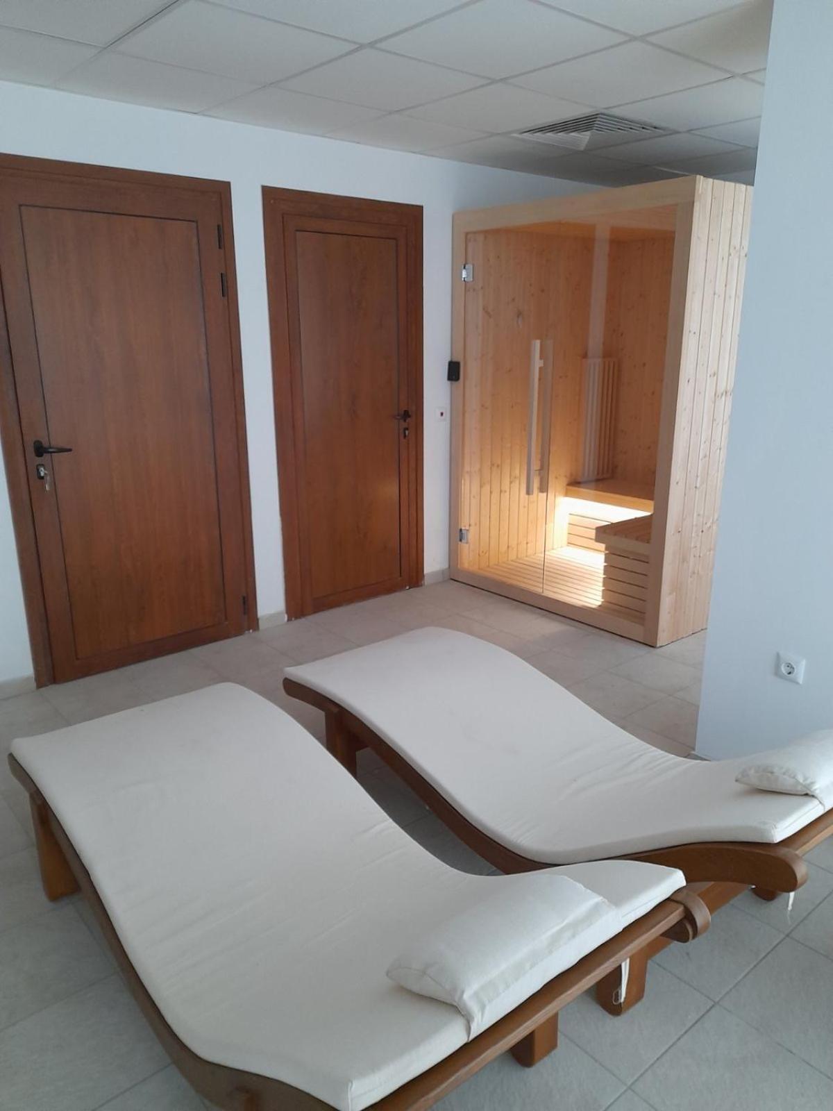 Queen'S Garden Balchik Apartment Kültér fotó
