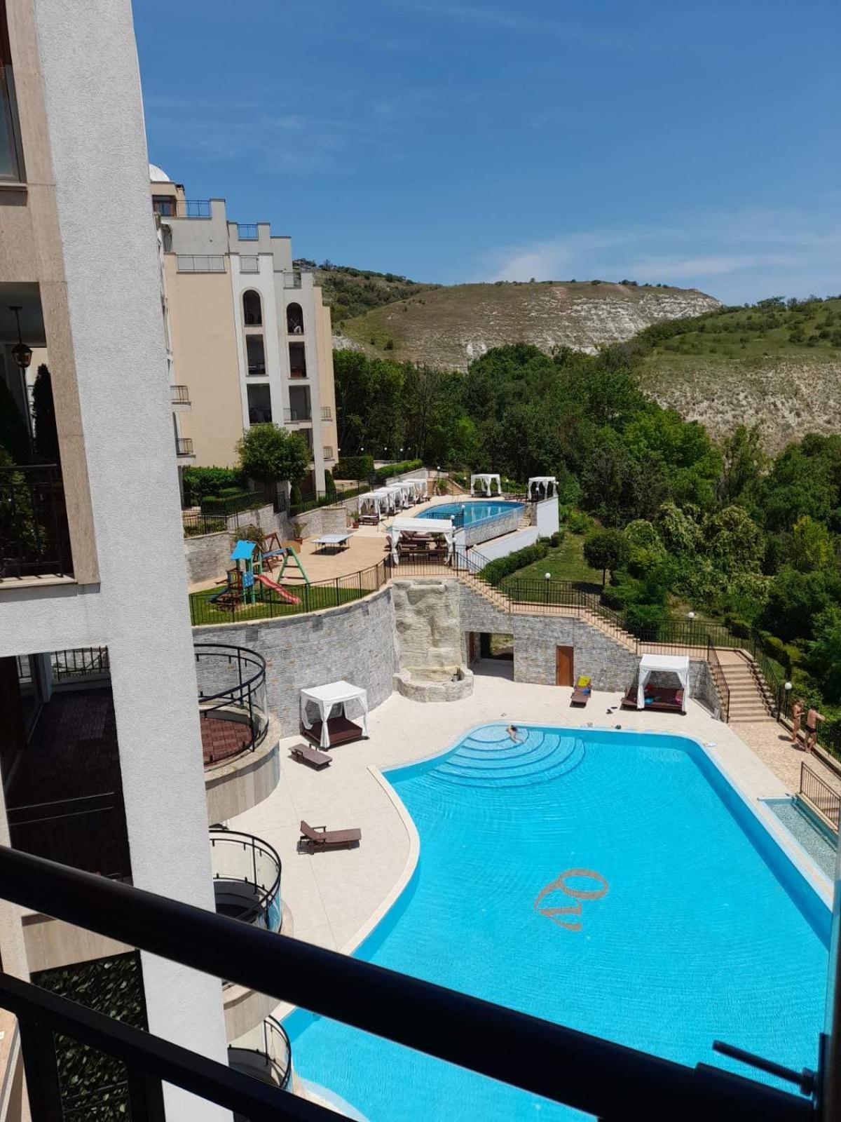 Queen'S Garden Balchik Apartment Kültér fotó