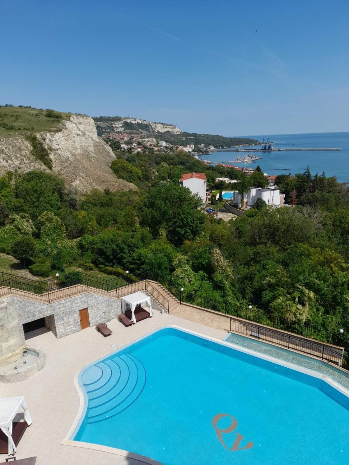 Queen'S Garden Balchik Apartment Kültér fotó