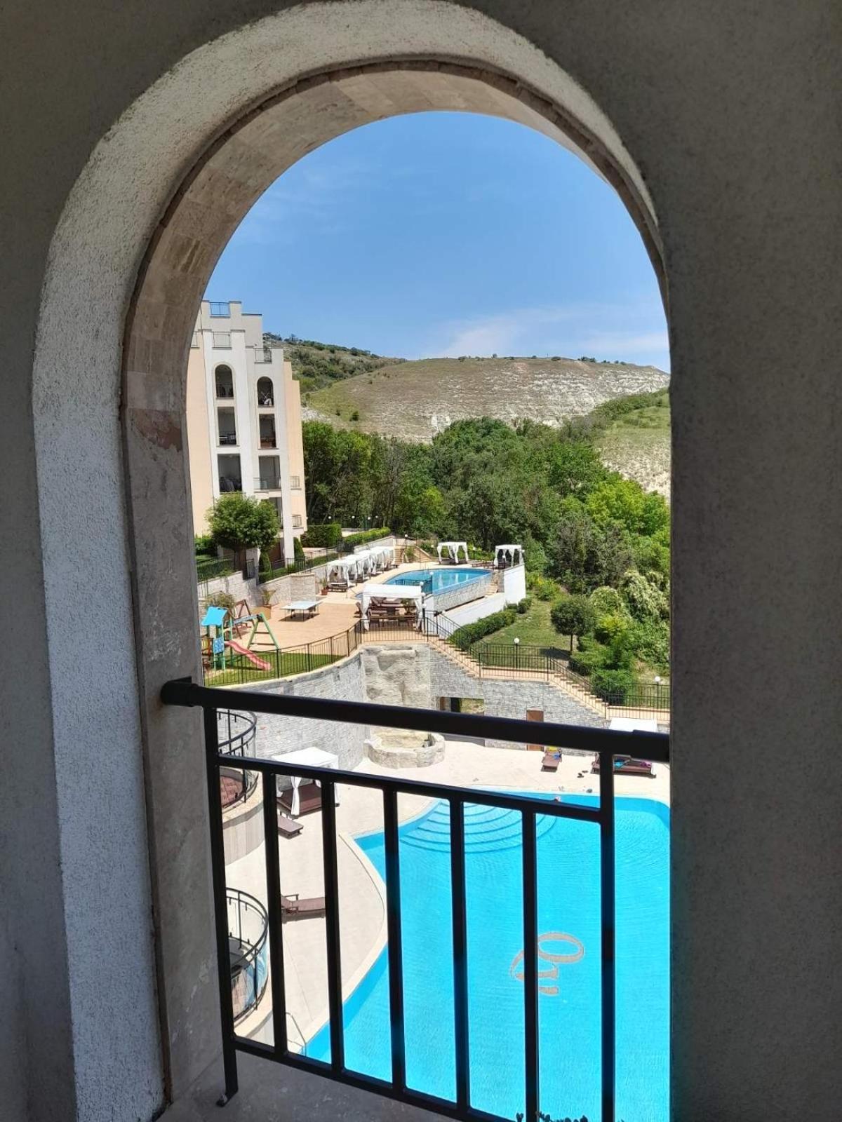 Queen'S Garden Balchik Apartment Kültér fotó